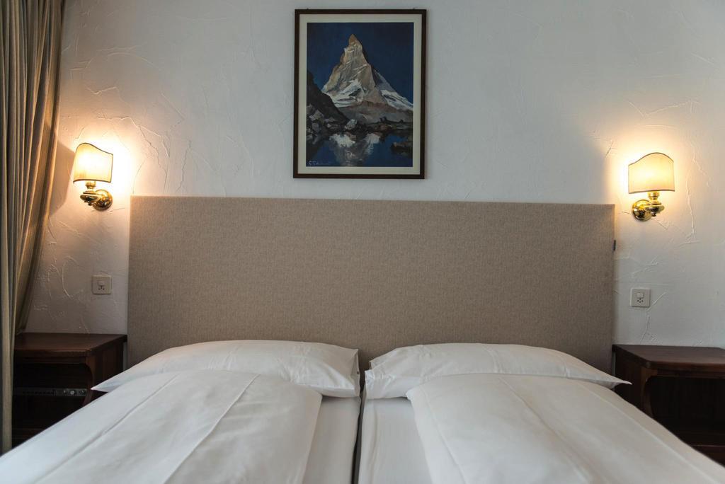 Bed & Breakfast Bijou Церматт Номер фото