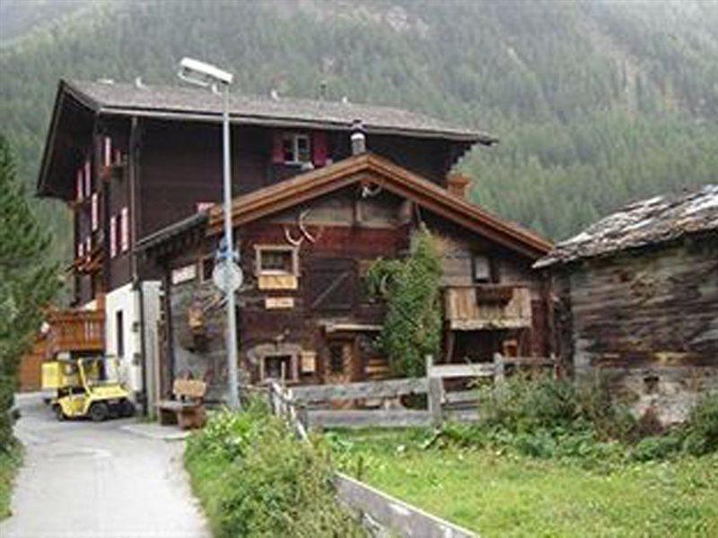 Bed & Breakfast Bijou Церматт Экстерьер фото